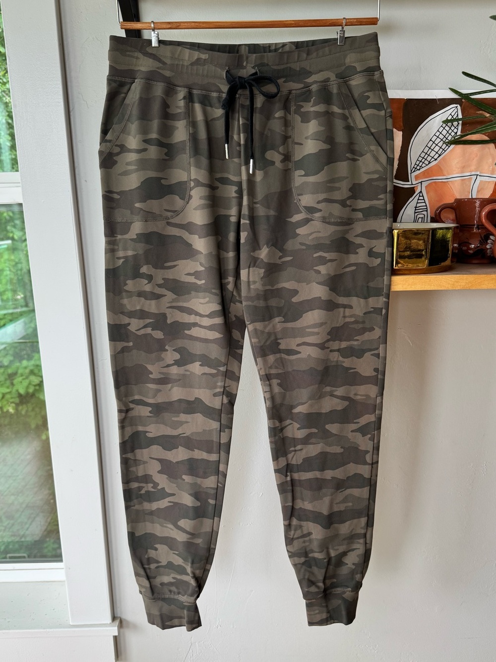 ZYIA Active Green Camouflage Camo Joggers Track Pants Yoga Pants Sz Medium
